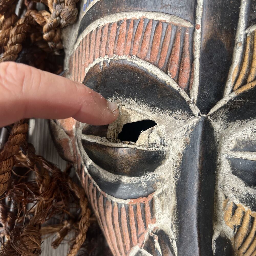 (2) Multicolor African Chokwe Legacy Tribal Mask Vintage - Picture 4 of 15